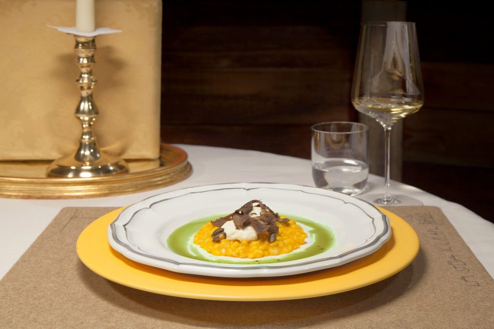 Mangiando sotto le stelle. In Alto Adige